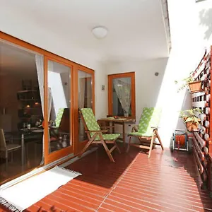 Downtown Garden Isle In Urban Style-free Parking Apartamento